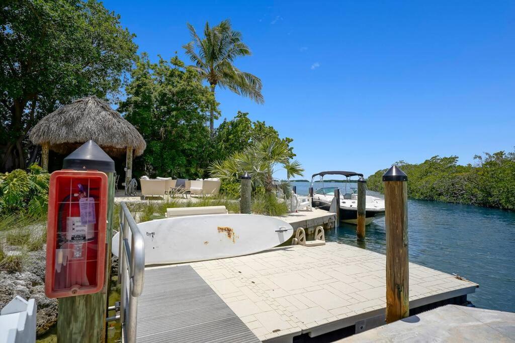 3 Lux Ensuites Walk Boat Island Islamorada Exterior photo